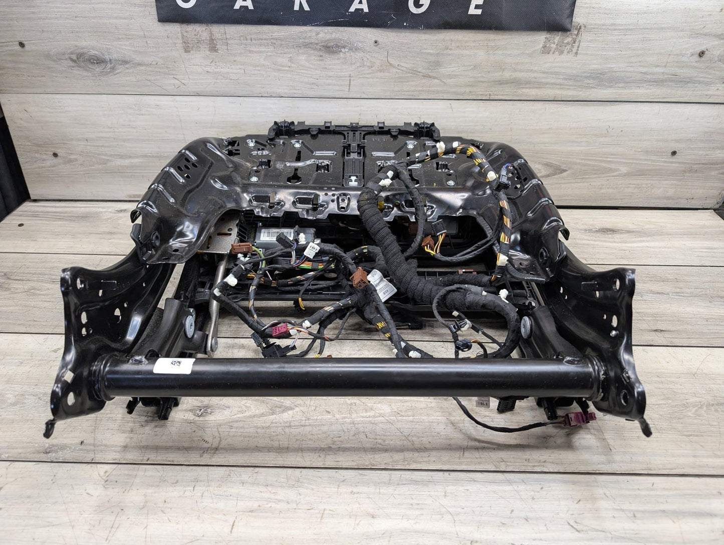 OEM BMW F95 G05 G06 G07 X5 Front Right Passenger Seat Lower Track Frame w Motors