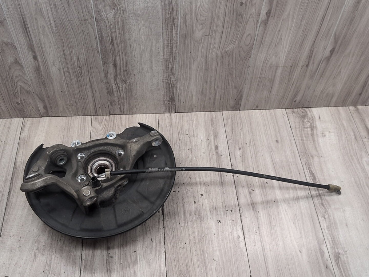 2009-2012 Mercedes-Benz E550 W212 Rear Left Driver Spindle Knuckle A2123502108
