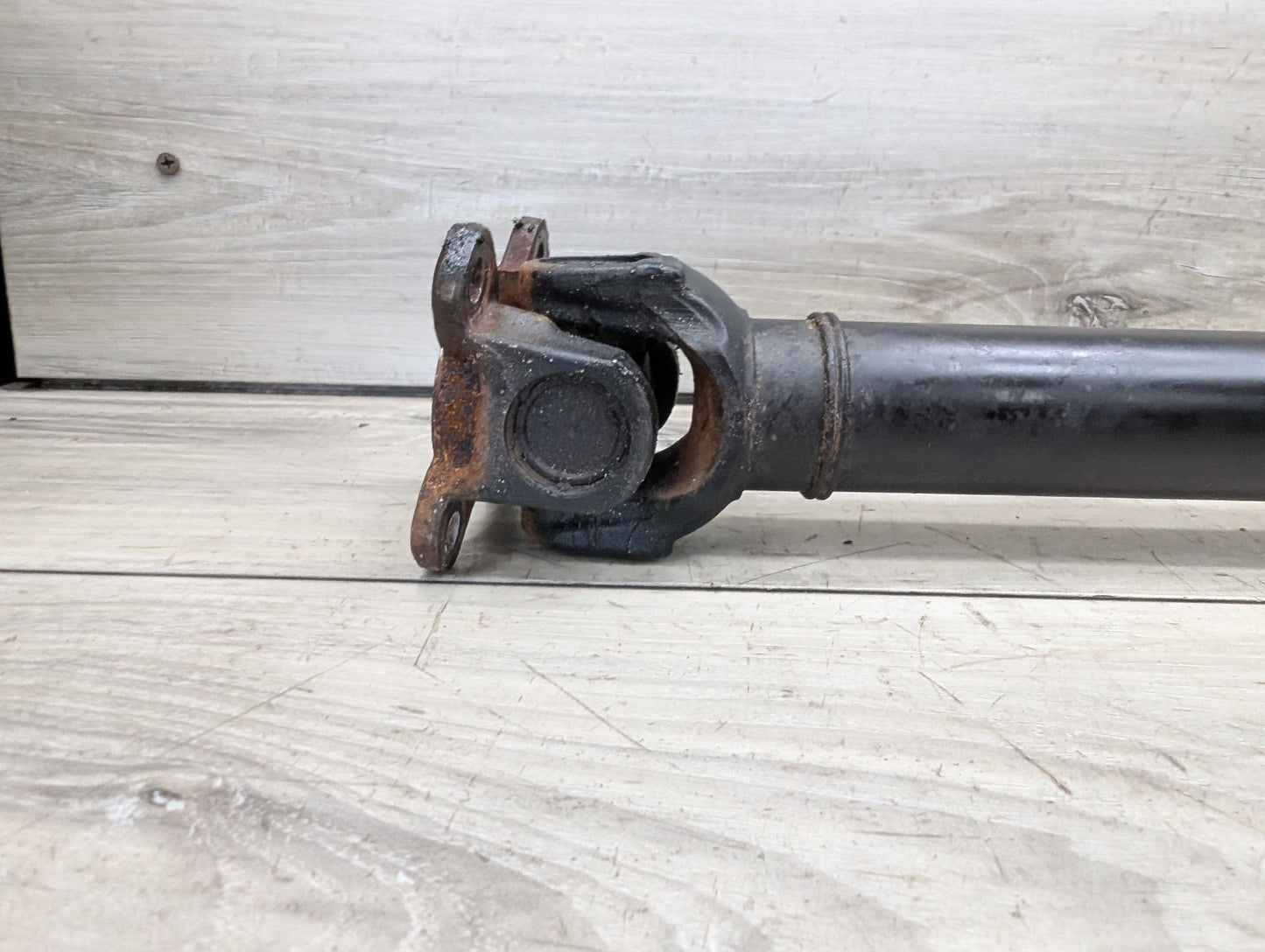 2011 - 2016 BMW 528i F10 Front Propeller Driveshaft Drive Shaft 8628043 N20B20O0
