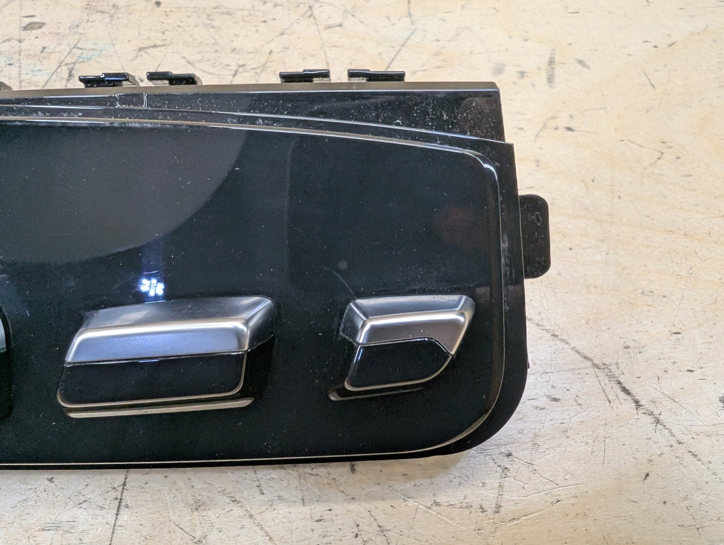 OEM BMW F90 G11 G12 G30 G32 Front Right Passenger Seat Adjustment Control Switch