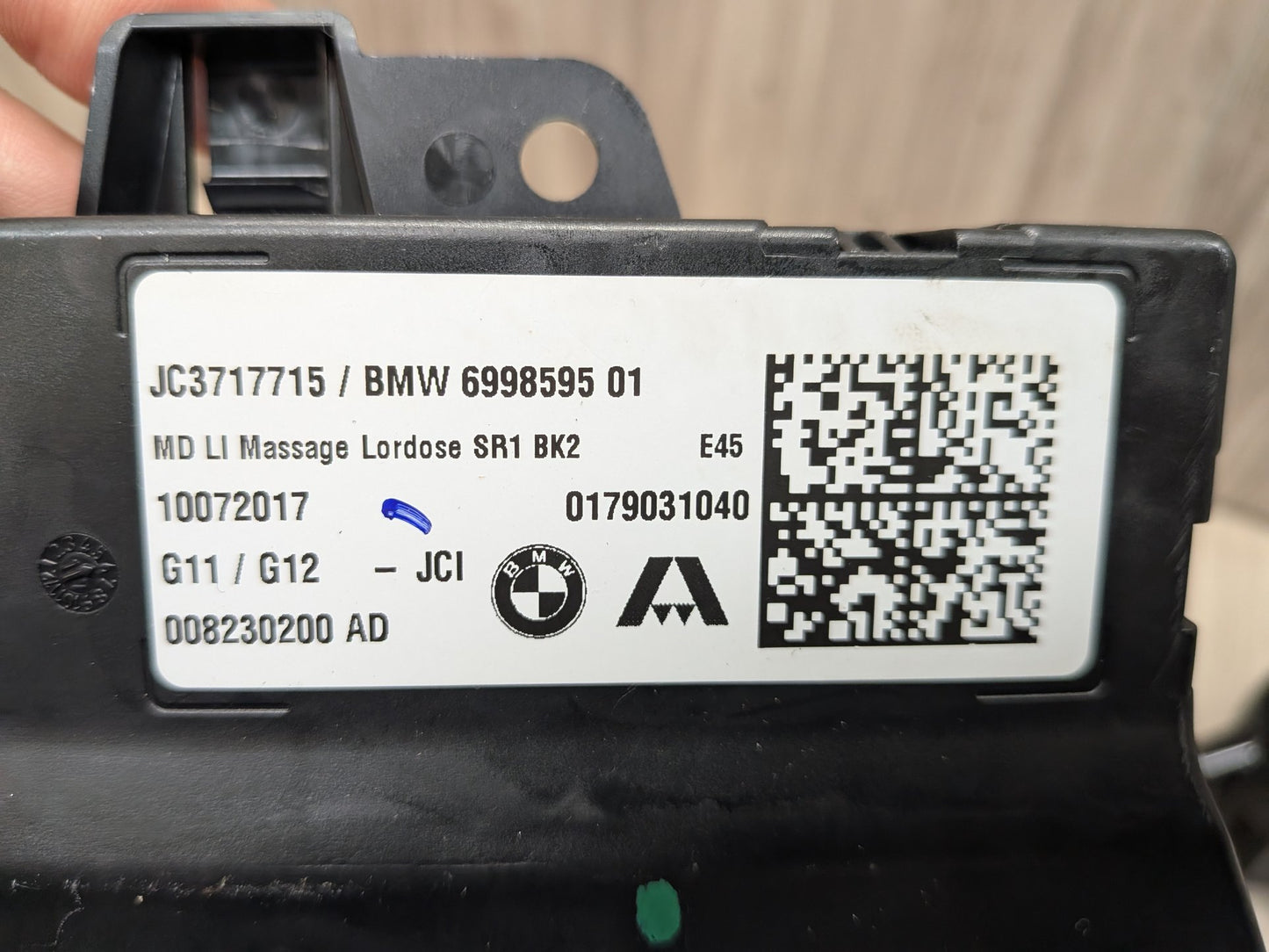 2016-2022 BMW 750i G12 - PN: 6998595
