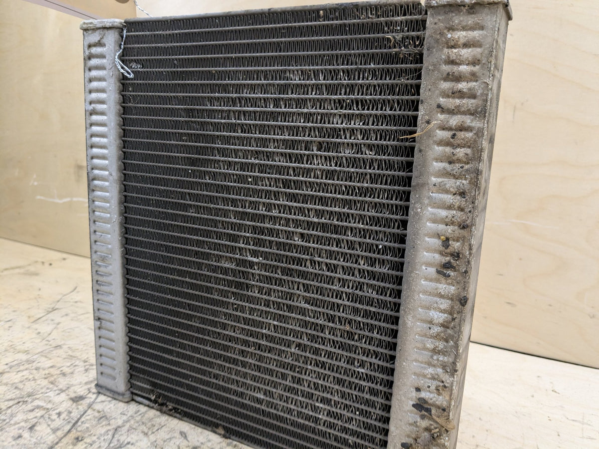 2018-2023 BMW M550i G30 Secondary Auxiliary Radiator 8620207 OEM
