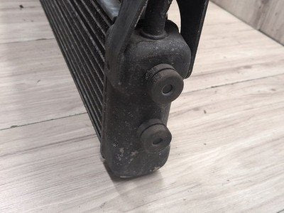 2004-2010 BMW E64 M6 S85B50A Engine Oil Cooler 2282499