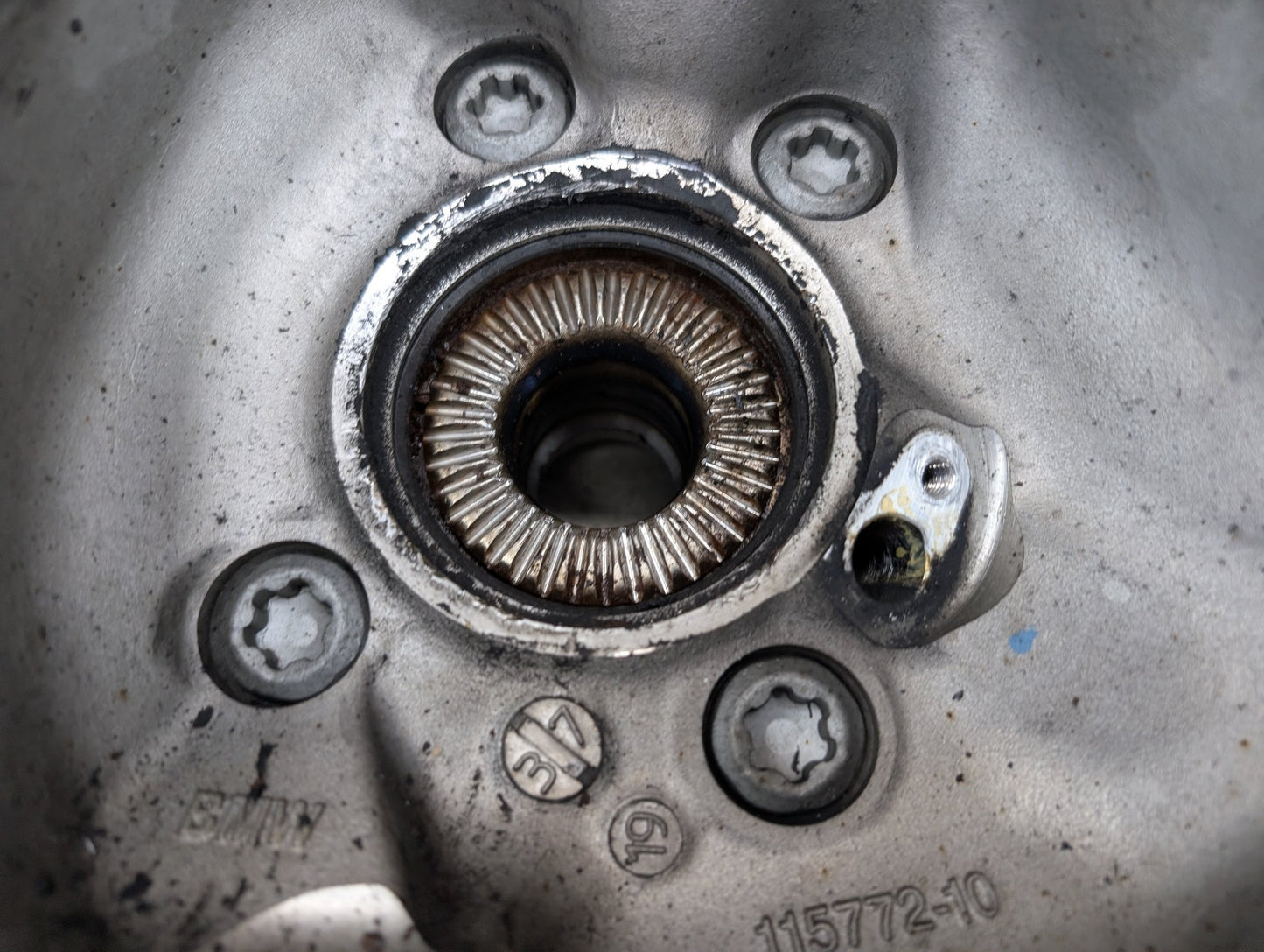 2018 - 2024 BMW X3 G01 Front Left Driver Spindle Knuckle w/ Bearing 6882595 B58B30O1