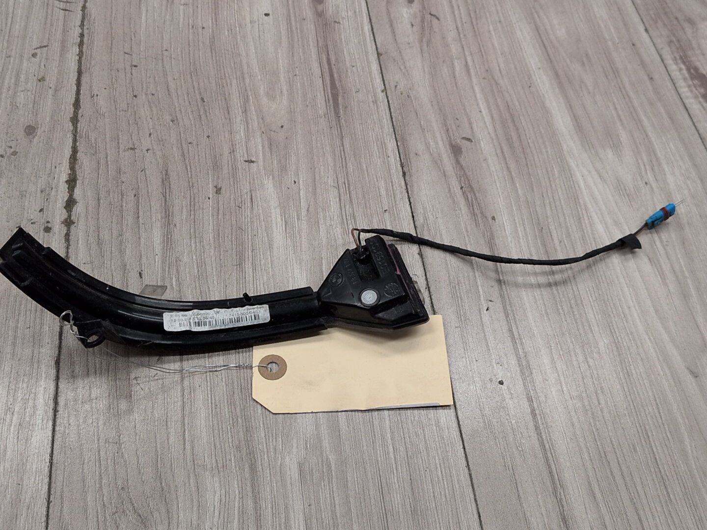 Pre-LCI OEM BMW F01 F02 F06 F12 Left Driver Side Mirror Turn Signal Light Indicator