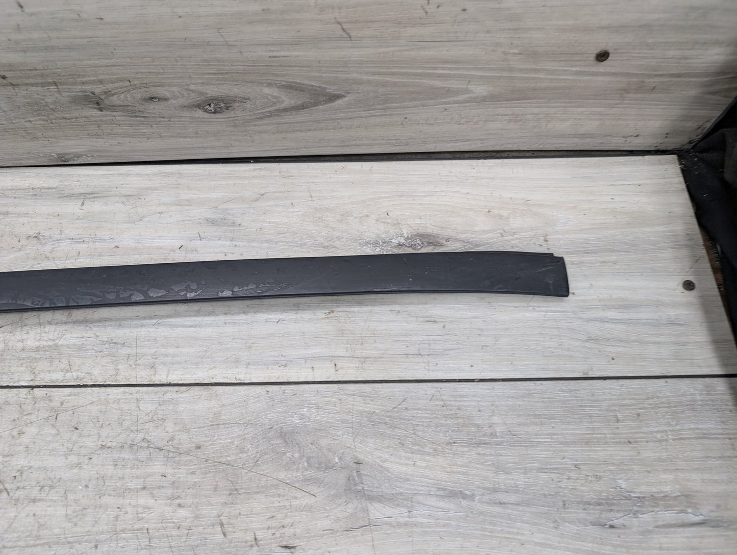 2018 - 2024 BMW X3 G01 Left Driver Side Windshield Drip Molding Trim 7399031 B46B20O1