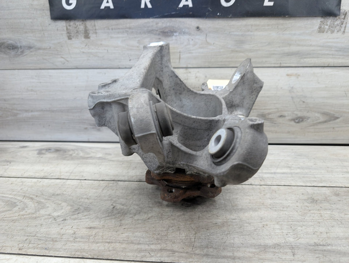 2016-2022 BMW 750Li G12 Rear Left Driver Spindle Knuckle w/ Bearing 6861135 OEM