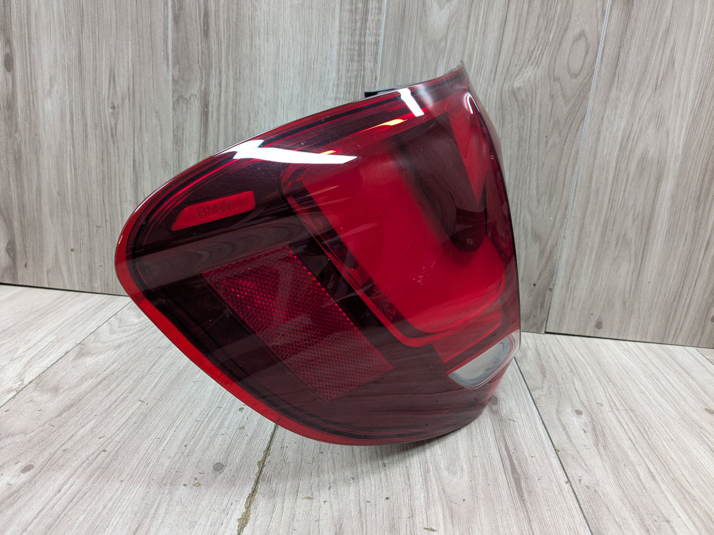 2014 - 2018 BMW X5 F85 Rear Left Driver Outer Tail Light 7290103 S63B44T2