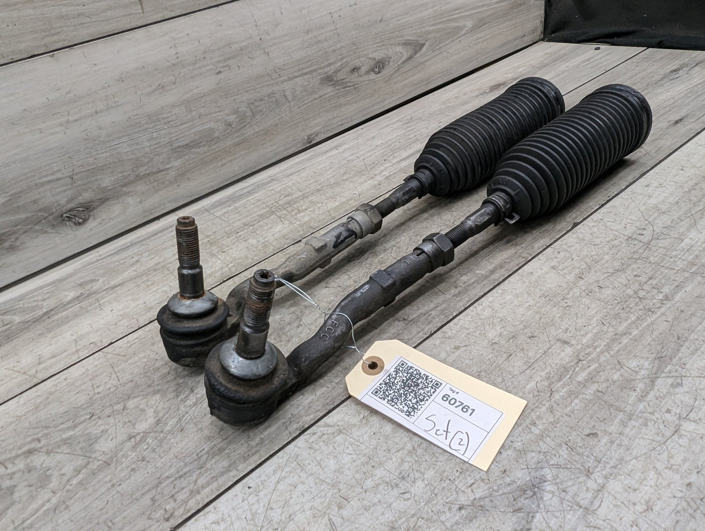 2011-2016 BMW 535i F10 Left Right Tie Rod W/ Boot SET 6784716