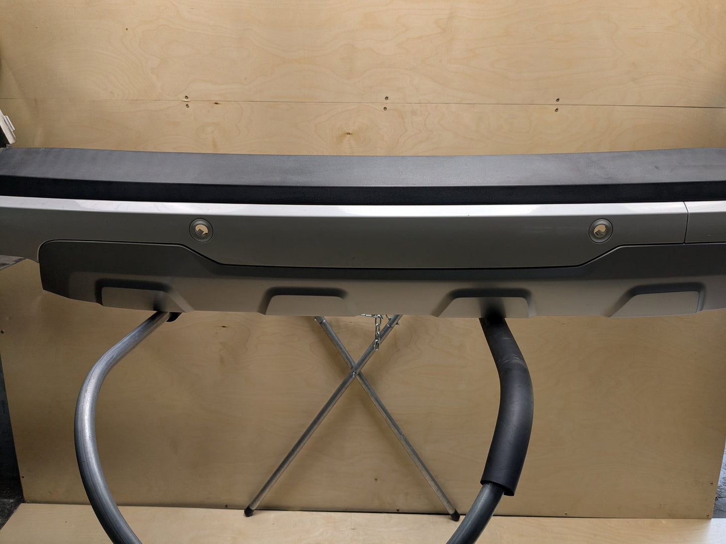 19-23 OEM BMW G05 X5 Rear Bumper Cover Panel w/ Diffuser COMPLETE White A96