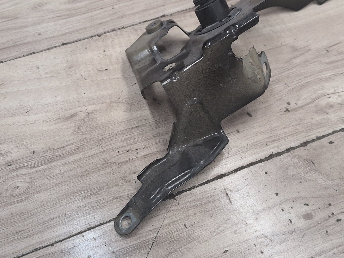 19-25 OEM BMW G20 330 M340 Front Left Driver Side Fender Holder Bracket SET