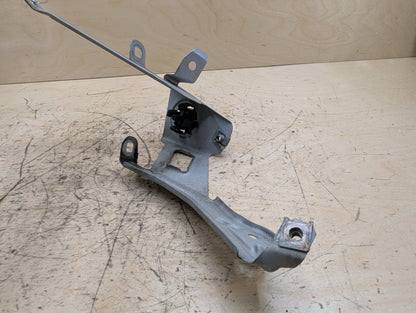 2010-2017 BMW 535i GT xDrive F07 Front Left Driver Fender Brackets SET 7193421 OEM
