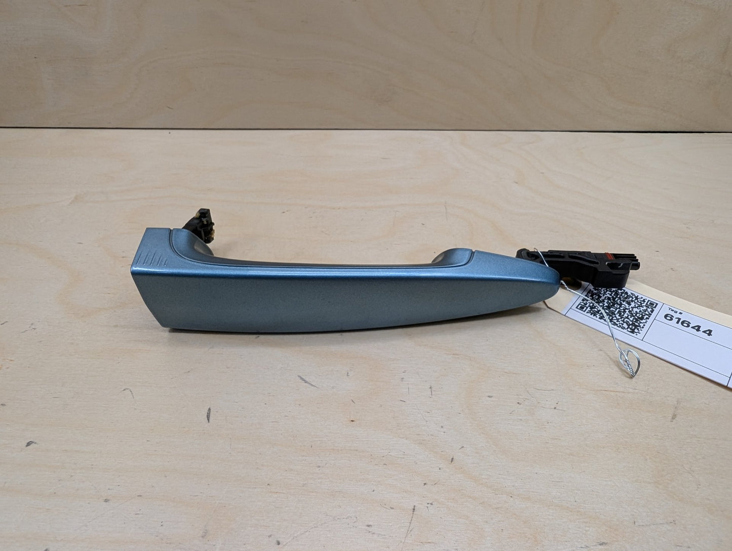 2007-2013 BMW 335i E93 Front Right Passenger Exterior Door Handle w/ Comfort Access 7202278