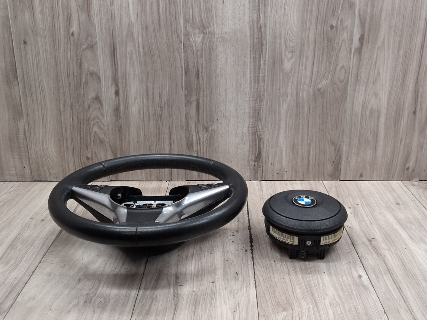 BMW 535i E60 Steering Wheel Airbag Air Bag w/ Steering Wheel PN 6790393