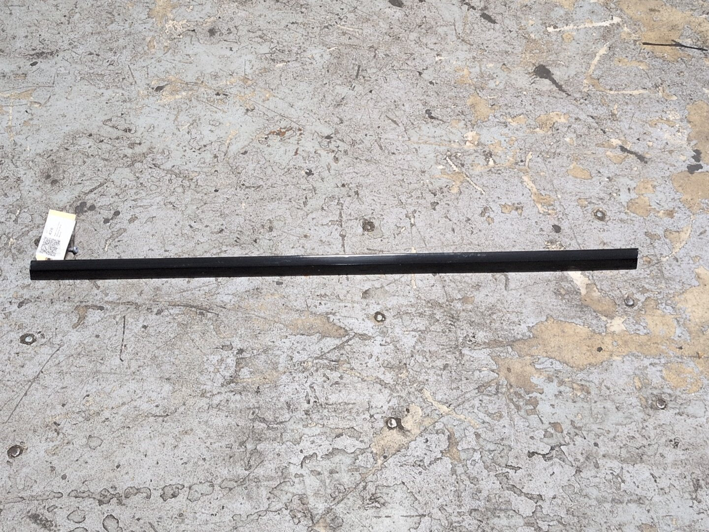 2018 - 2024 BMW X3 G01 Front Right Passenger Fender Trim Molding 7364352 B58B30M0