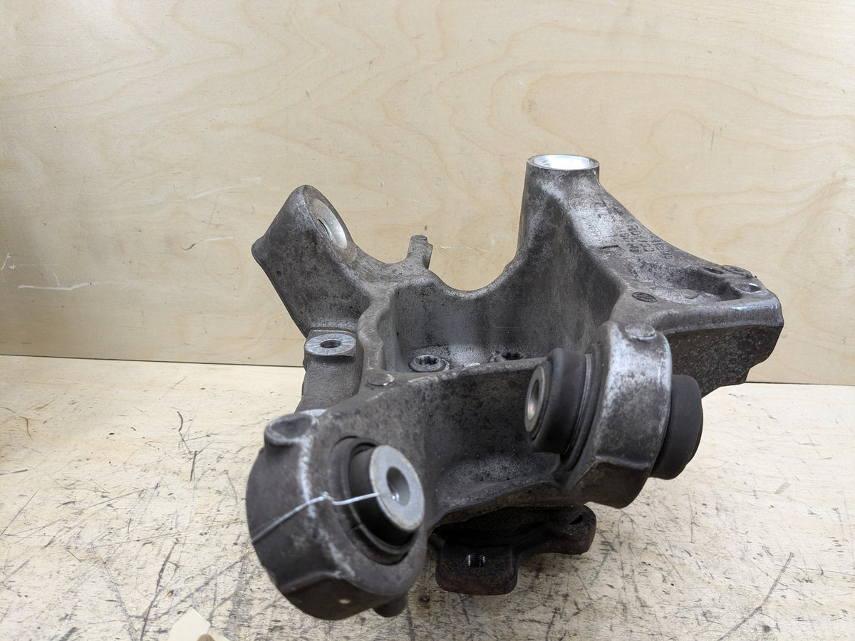 2018-2023 BMW M550i G30 Rear Left Driver Spindle Knuckle w/ Bearing 6865338 OEM