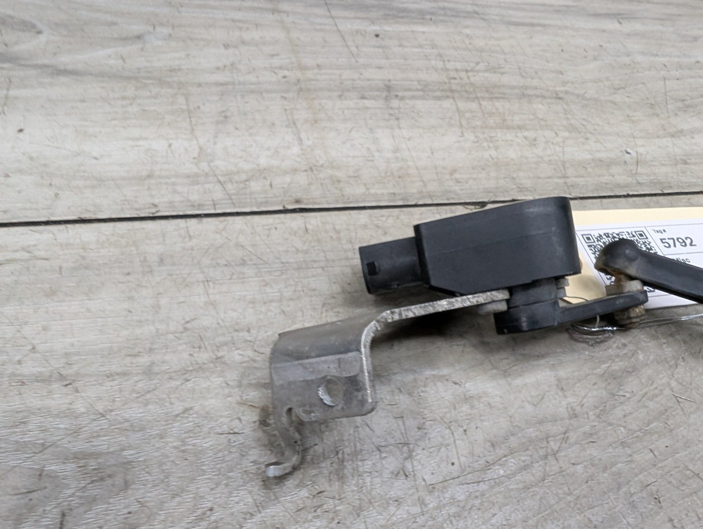 OEM BMW F30 F80 G20 G30 M3 Front Rear Left Right Suspension Height Level Sensor
