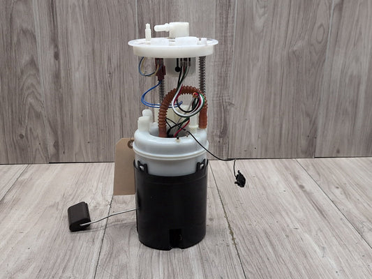 2014 - 2018 BMW X5 F85 Fuel Gas Tank Sending Unit Assembly 7180103 S63B44T2