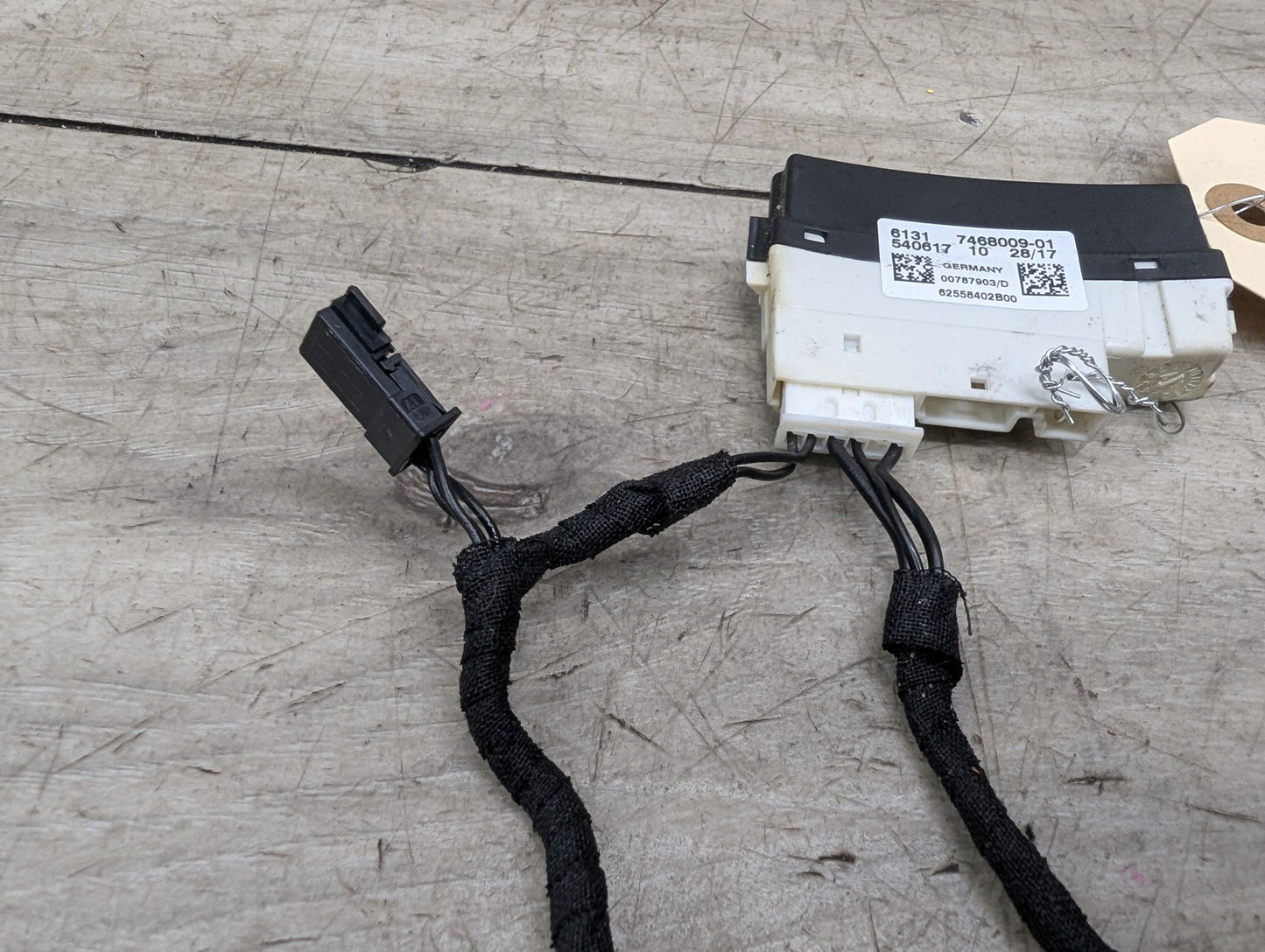 2014 - 2019 BMW 340 F34 Steering Wheel Control Module 7468009 B58B30M0