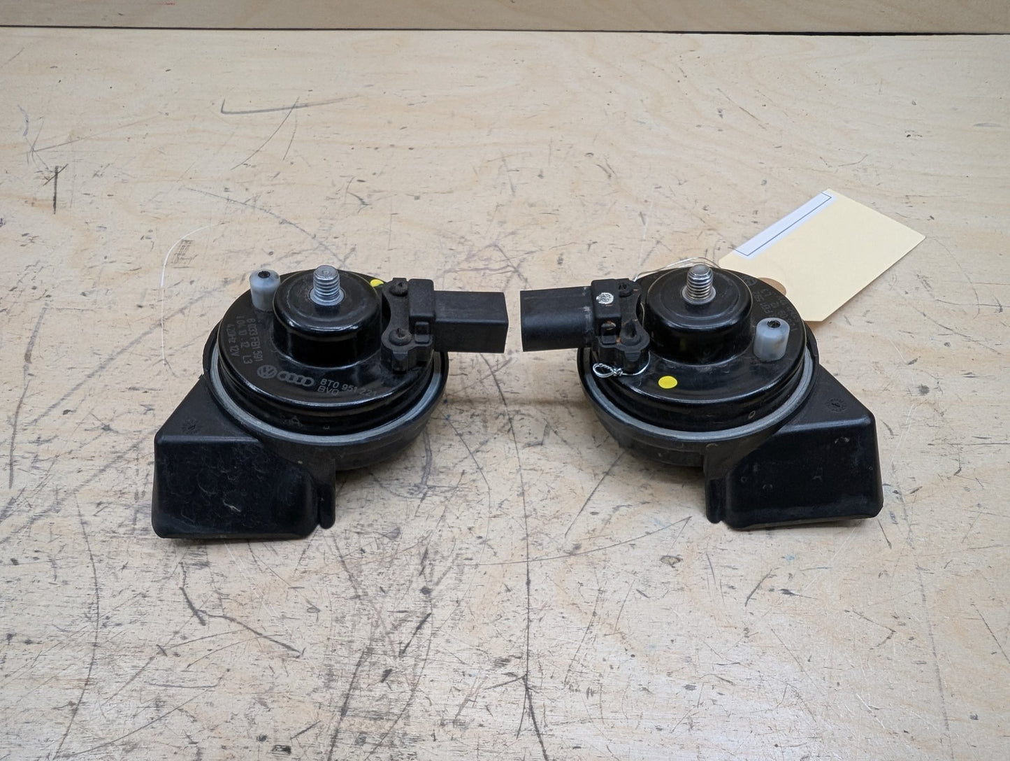 2011-2017 Audi RS5 8T Alarm Horns SET 8T0951223
