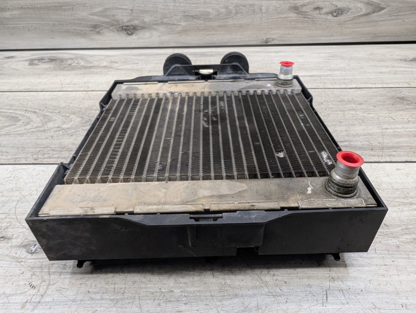 OEM BMW F02 F06 F10 F12 F13 535 550 Front Left Driver Auxiliary Coolant Radiator