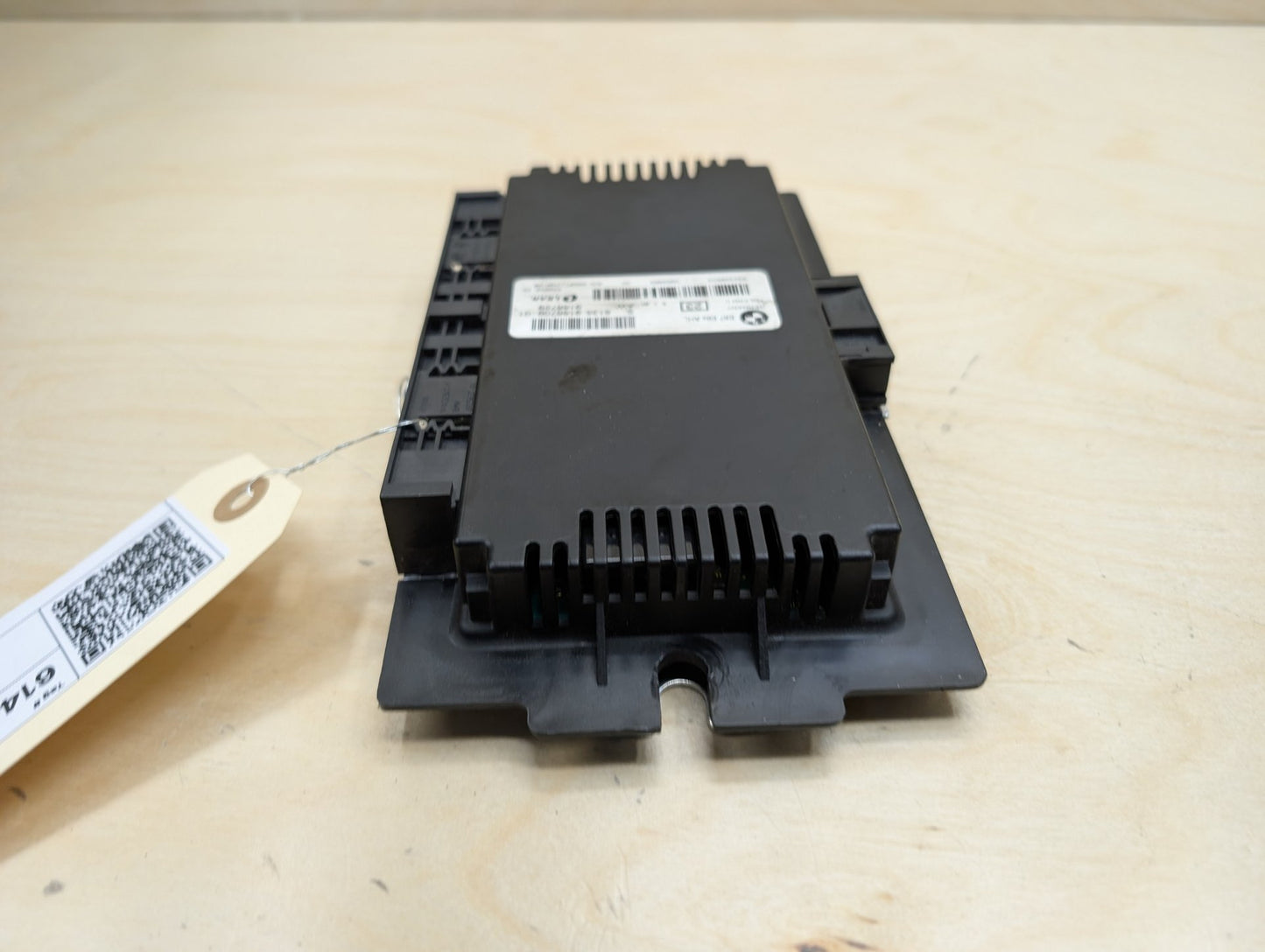 06-10 OEM BMW E90 E92 M3 328 335 AHL FRM II 2 Footwell Light Control Module