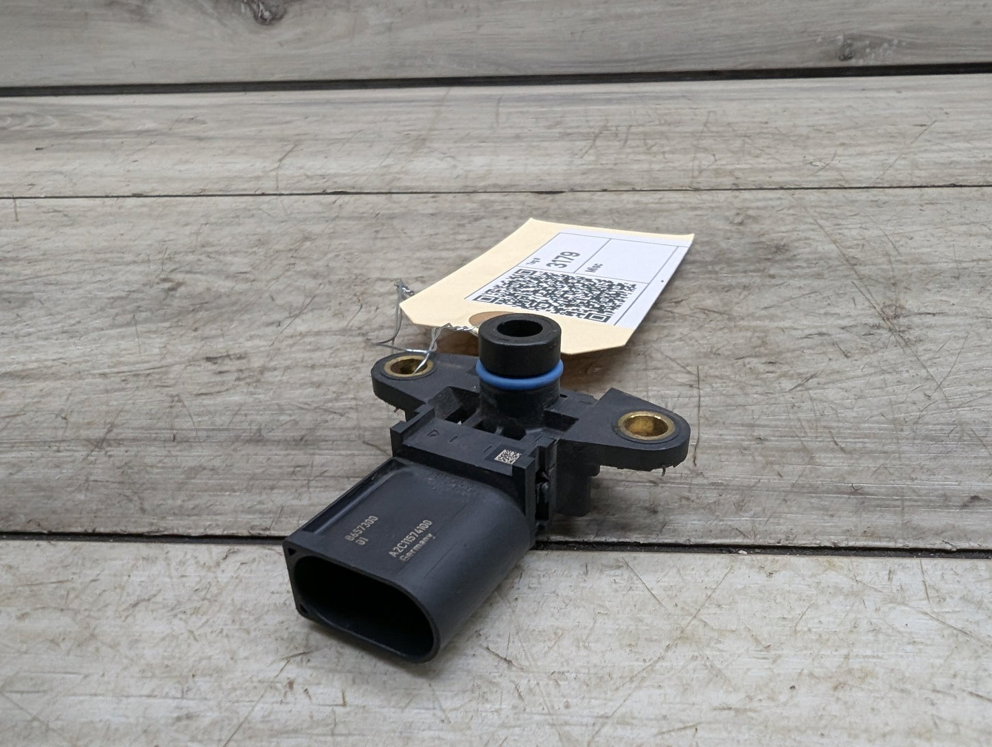 2018 - 2024 BMW X3 G01 Manifold Absolute Pressure (MAP) Sensor 8657300 B58B30O1
