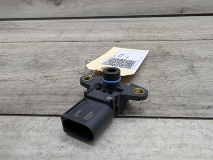 2018 - 2024 BMW X3 G01 Manifold Absolute Pressure (MAP) Sensor 8657300 B58B30O1