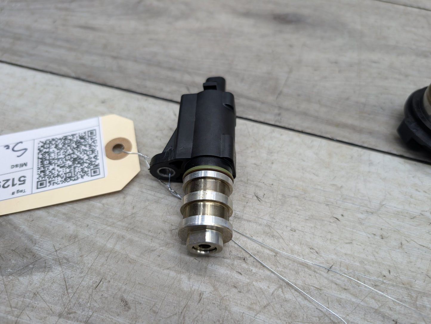 2018 BMW 340 F34- VVT Timing Vanos Solenoid SET 7614288