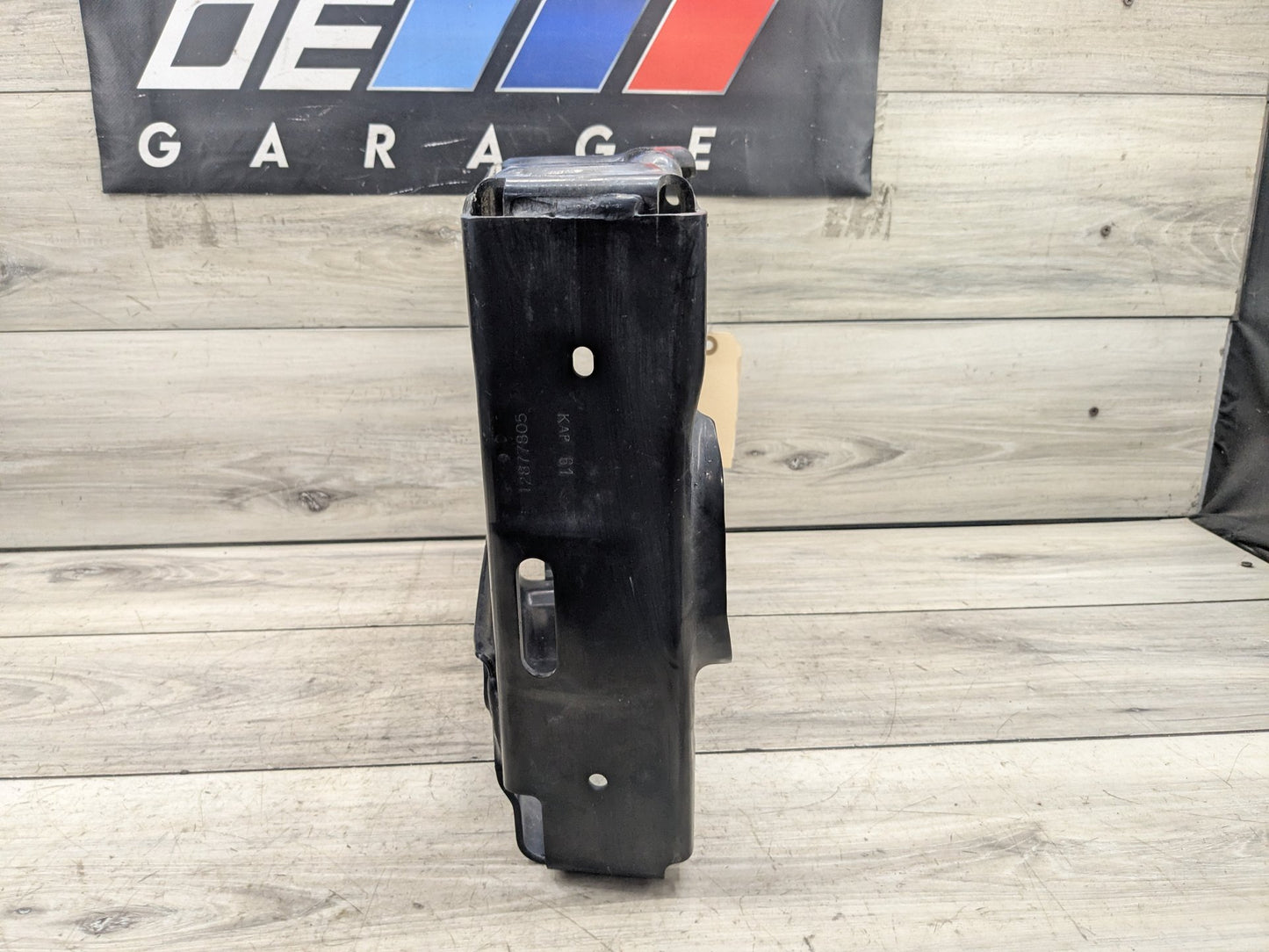 OEM BMW G01 G02 F97 X3 X4 Front Right Passenger Radiator Reinforcement Bracket