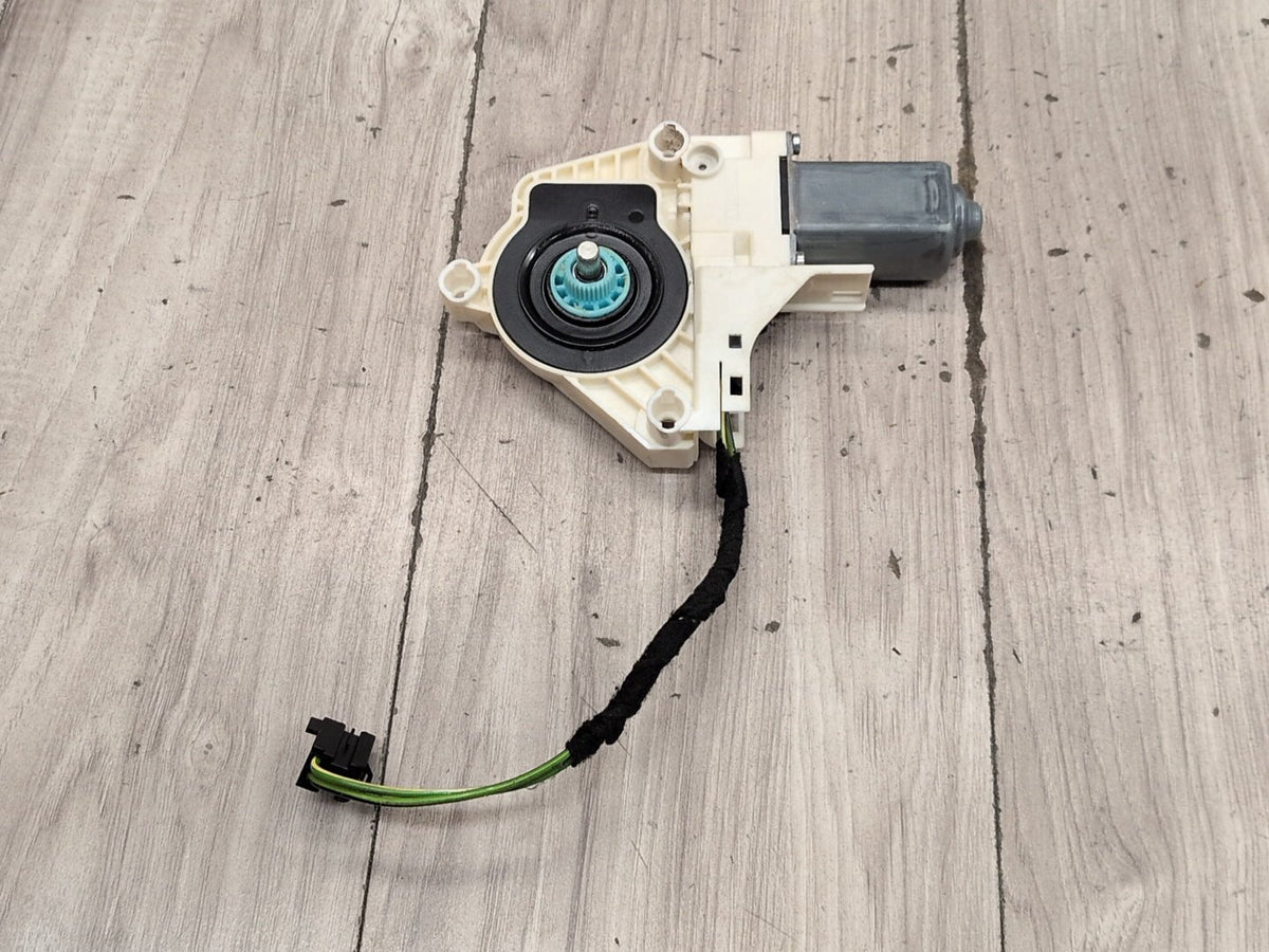 2015-2018 Audi Q3 8U Front Left Driver Door Window Glass Regulator Motor 8K0959801B OEM