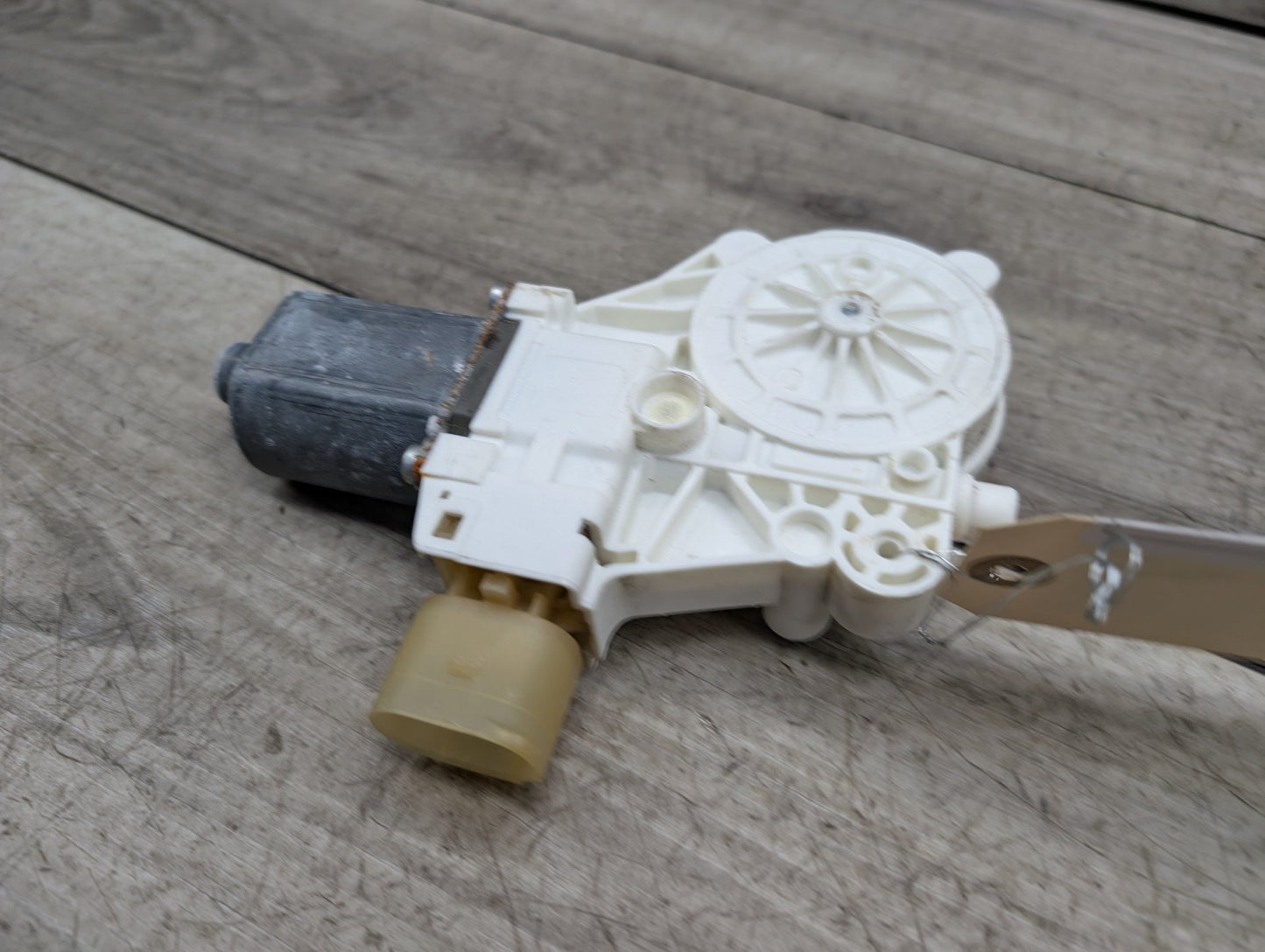 OEM BMW F02 F22 F32 F36 F82 Front Rear Left Driver Door Window Regulator Motor