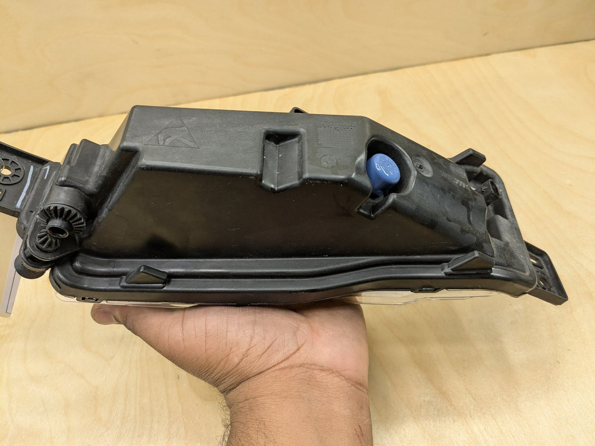 18-21 OEM BMW G01 G02 X3 X4 Front Right Passenger Side LED Fog Light Lamp