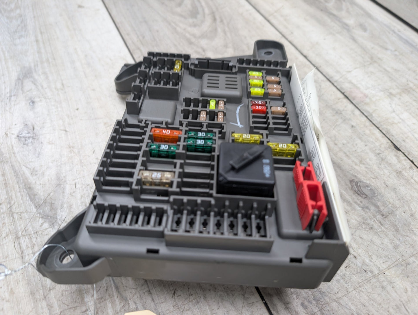2007 - 2013 BMW X5 E70 Rear Power Distribution Fuse Box 6931687 N62B48B