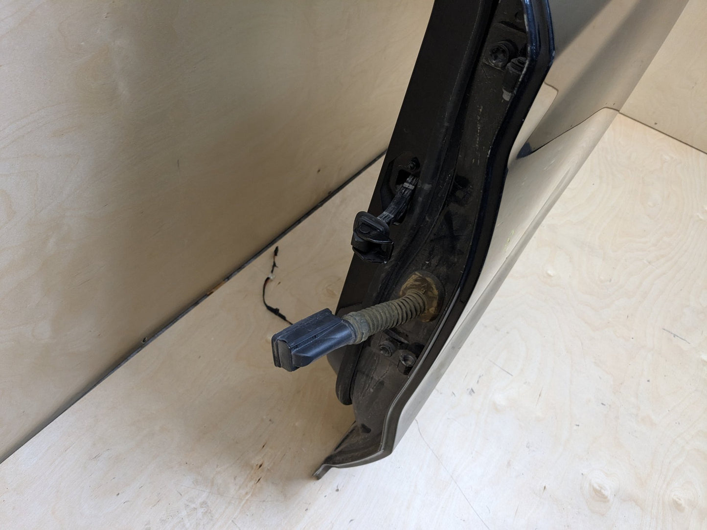 18-24 OEM BMW F97 G01 X3 X3M Rear Left Driver Side Door Shell Panel
