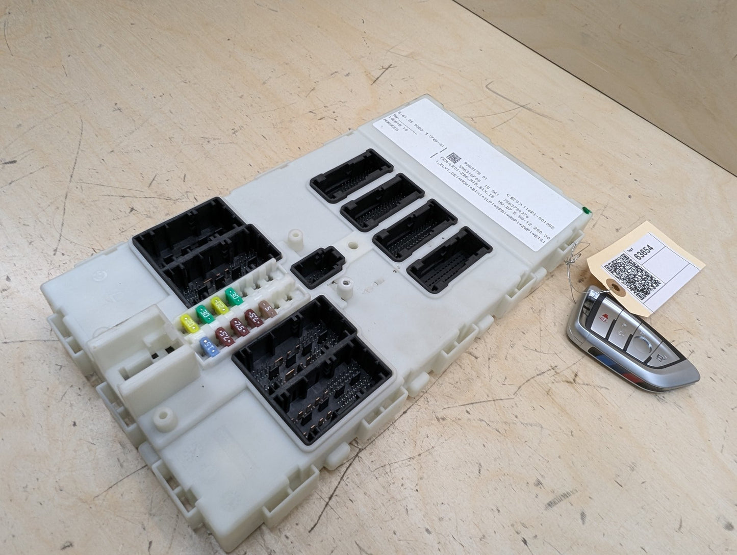 OEM BMW F30 F32 F33 F36 F80 F82 F83 Body Control Junction Box Module FEM + Key