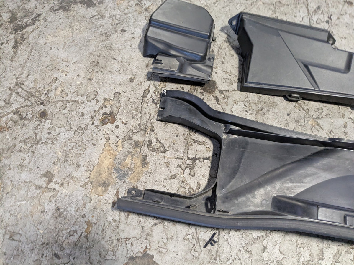 06-13 OEM BMW E90 E91 E92 E93 Cabin Air Filter Cowl Housing Lower Upper SET