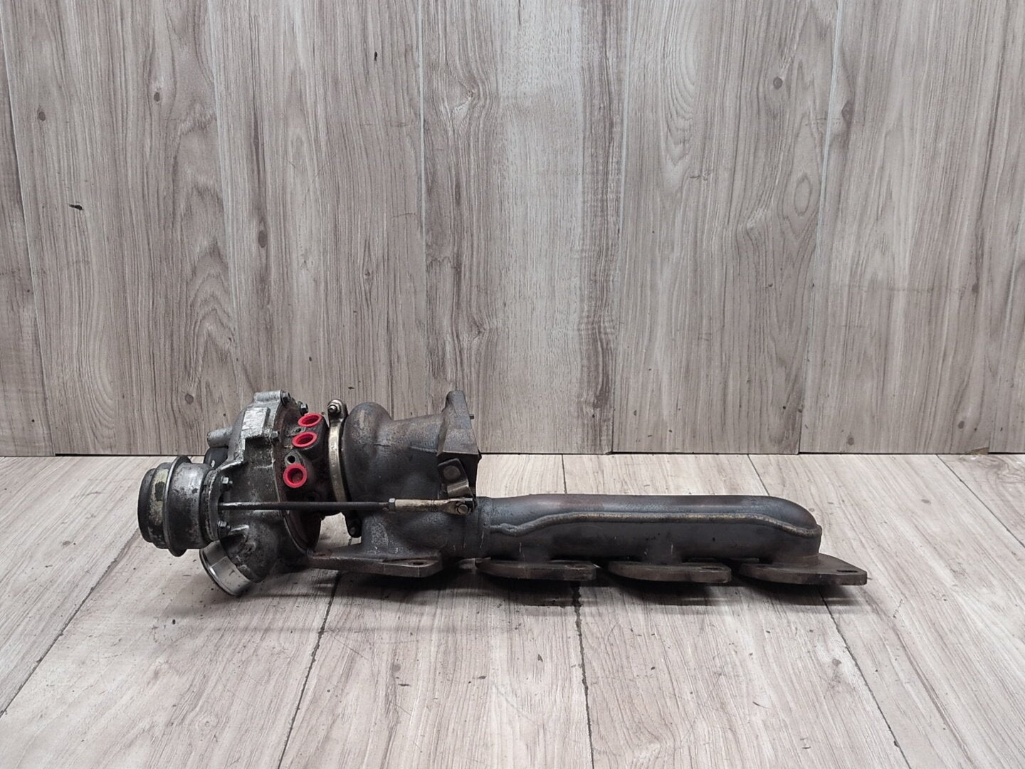 09-12 Mercedes-Benz W212 E550 M278 Right Engine Motor Turbo Charger w/ Manifold