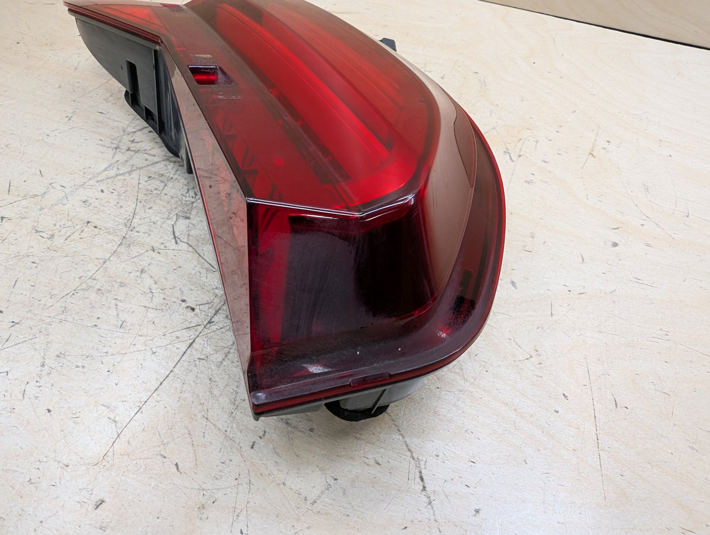 16-19 OEM BMW G11 G12 740 750 Rear Right Passenger Trunk Inner Stop Tail Light