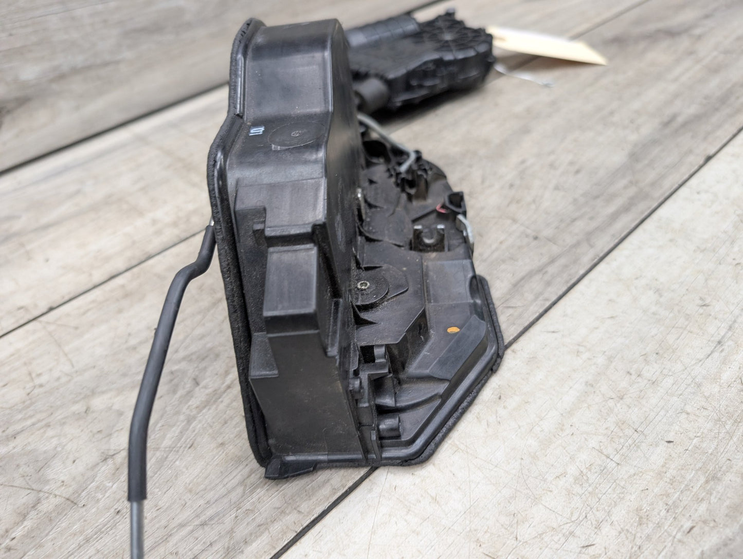 2007-2013 BMW X5 E70 Front Right Passenger Door Latch Lock Actuator w/ Soft Close 7315022