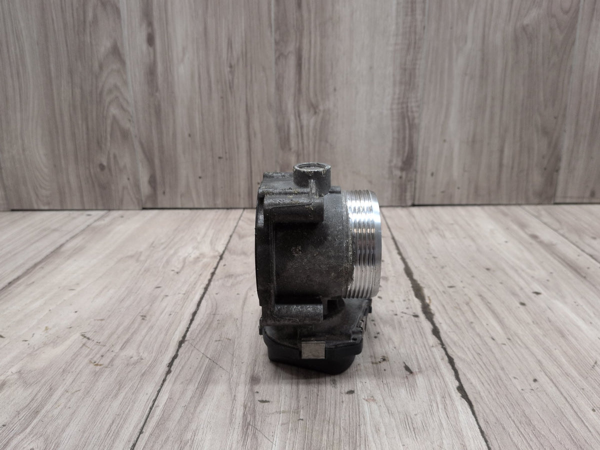10-19 BMW F10 F12 F13 F01 F02 F15 S63 Intake Manifold Throttle Housing Assembly
