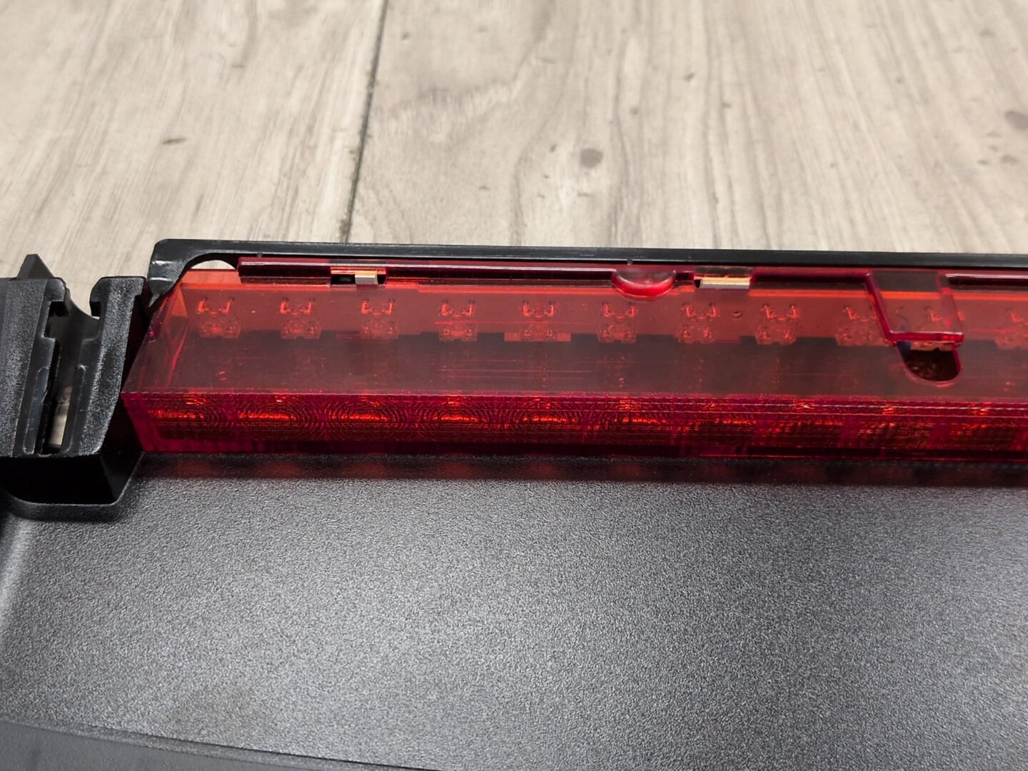 2013 - 2017 Audi S5 8T Upper Liftgate Trunk Lid 3rd Brake Light 8T0945097 CTUB