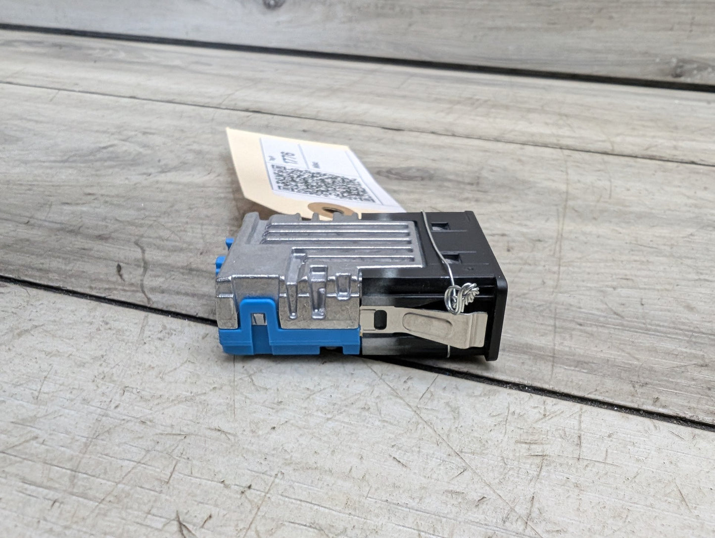 OEM BMW F48 F97 G01 G20 G22 G23 G26 G30 USB Type C Socket Charger Port Connector