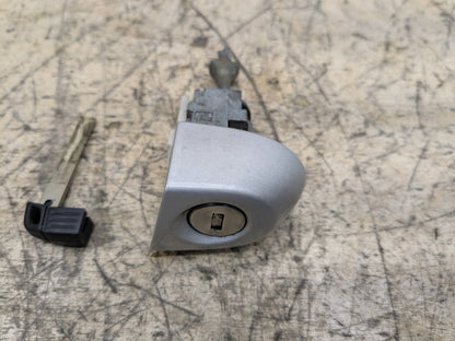 07-13 OEM BMW E92 Front Left Rear Trunk Lid Latch Key Lock Mechanism w/ Key