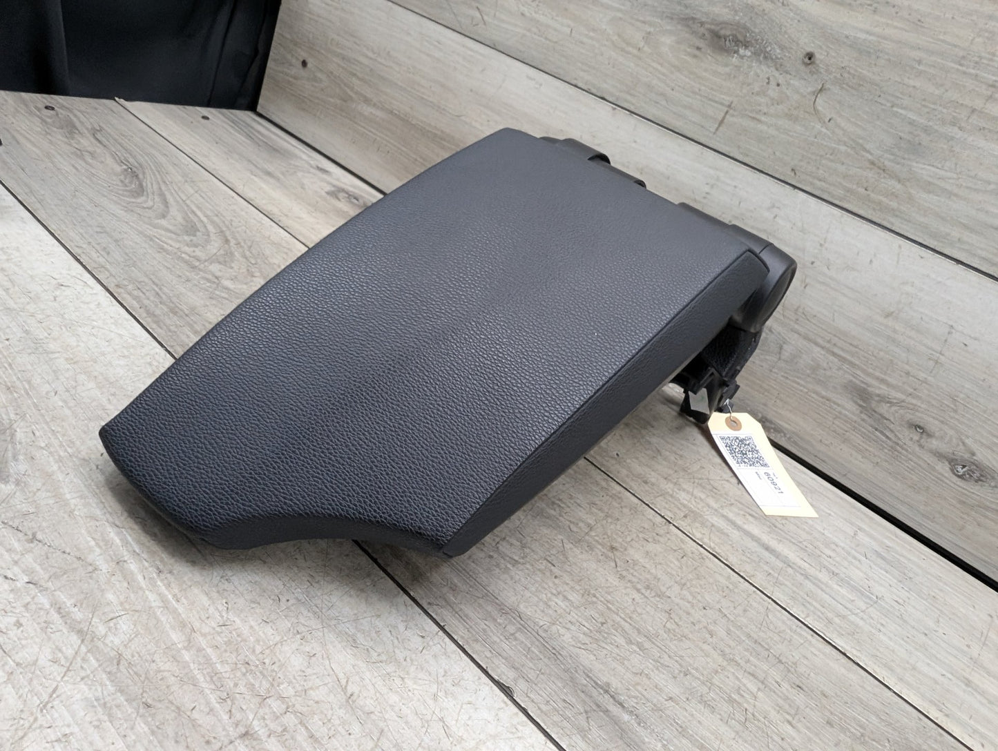 08-13 OEM BMW E88 128 135 Center Console Armrest Tray BLACK