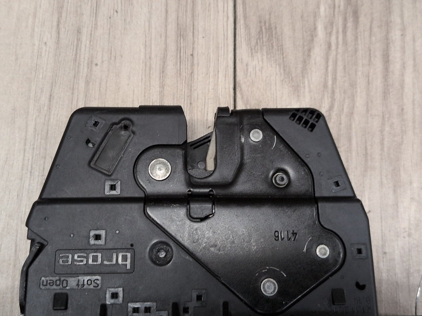 2014 - 2018 BMW X5 F85 Liftgate Trunk Lid Liftgate Lock Latch Actuators SET 7303443 S63B44T2