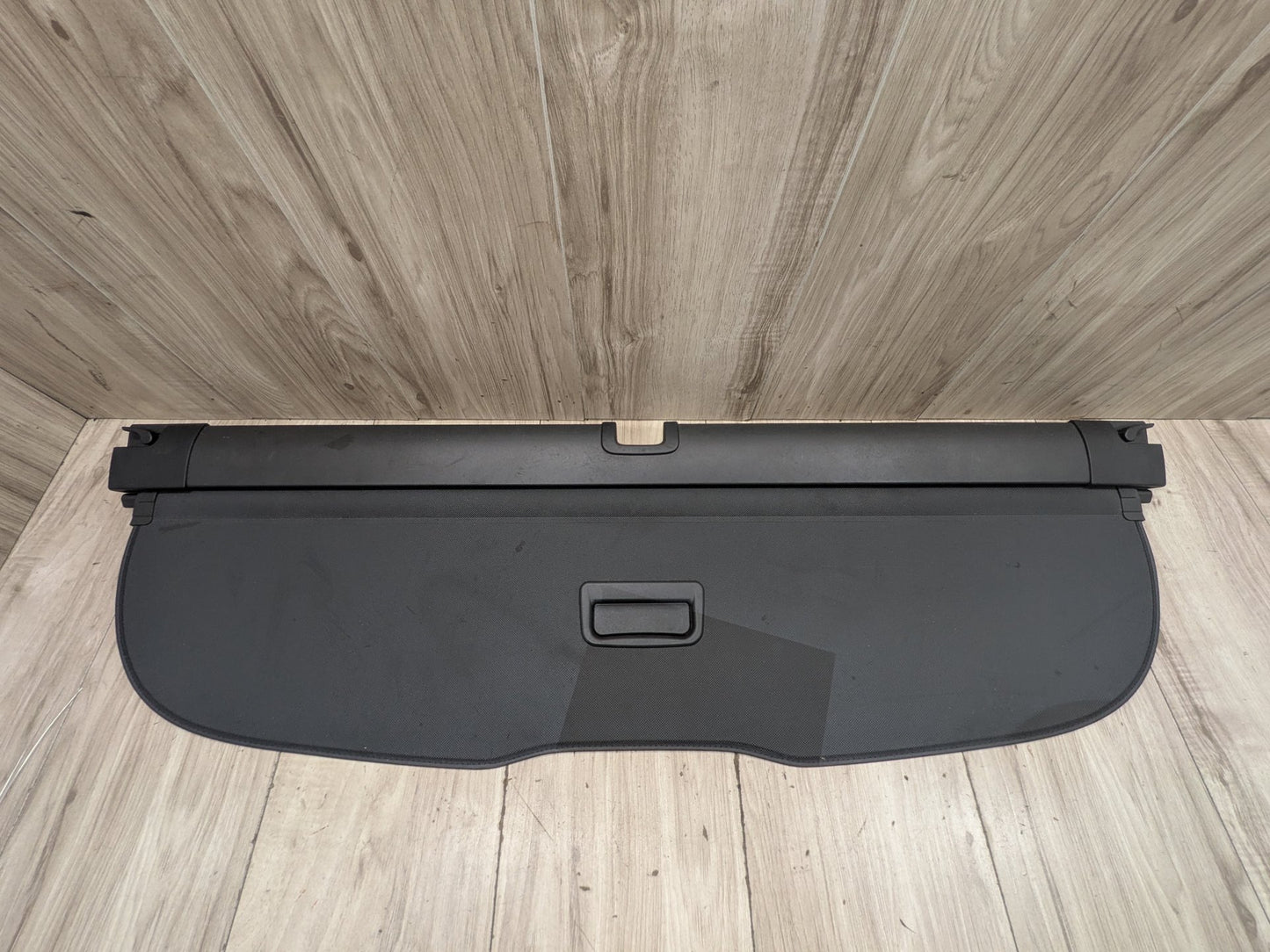 2015-2018 Audi Q3 8U Rear Trunk Upper Retractable Roller Luggage Shade Cover