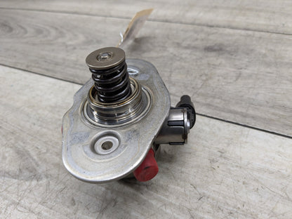 16-20 OEM BMW G11 G12 750 G30 M550 Engine N63R HPFP High Pressure Fuel Pump 5-8