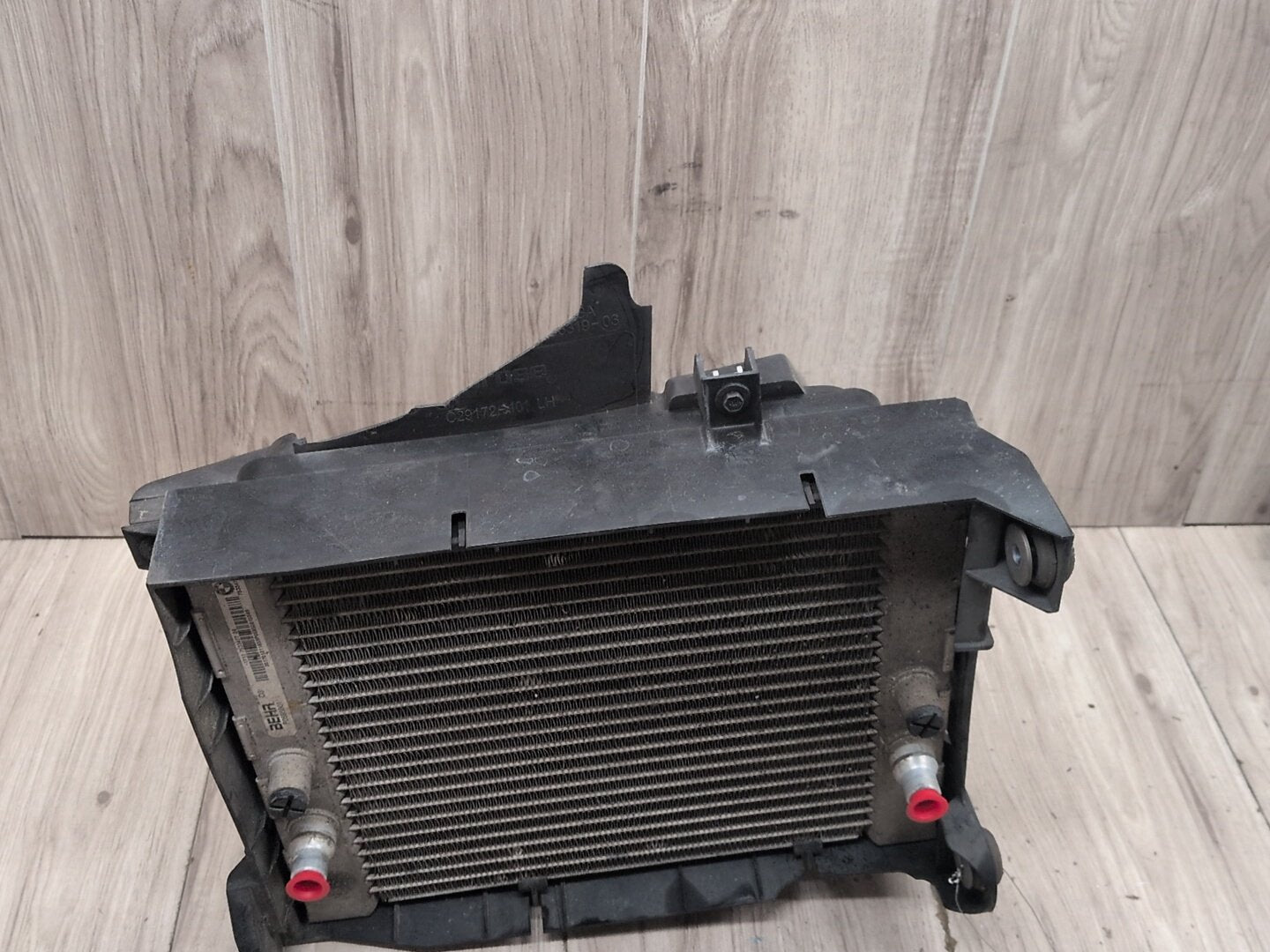 2014 - 2018 BMW X5 F85 Left Driver Secondary Auxiliary Radiator 7645690 S63B44T2