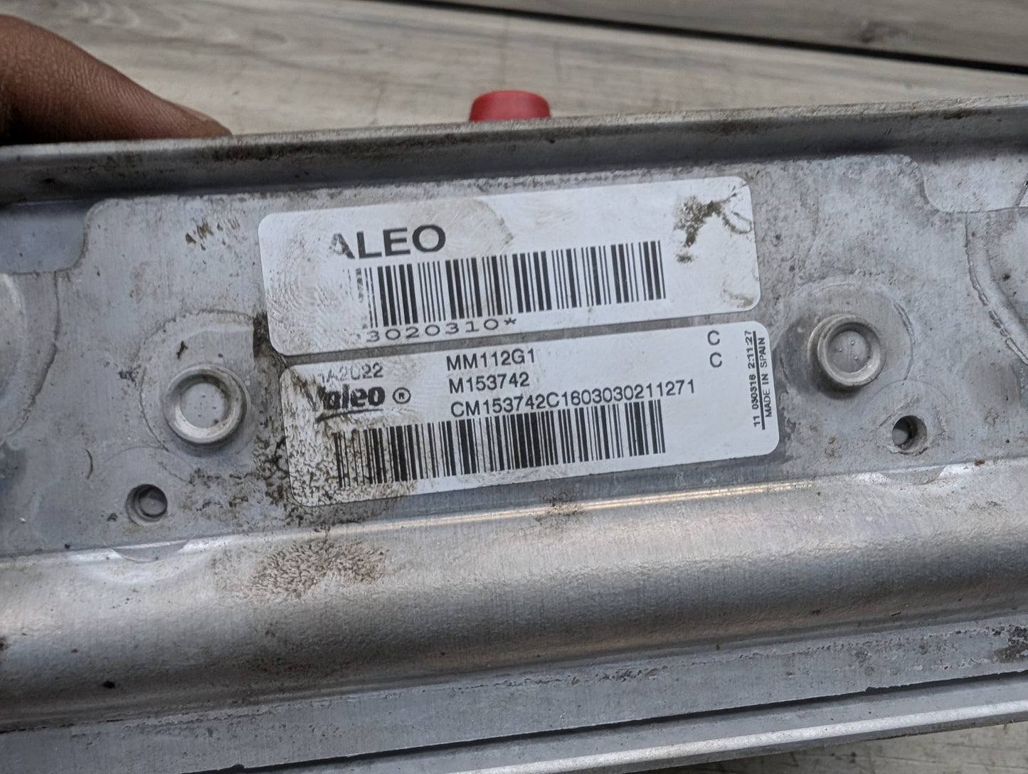 2011 - 2016 BMW 528i F10 Engine Oil Cooler Heat Exchanger 7638581 N20B20O0